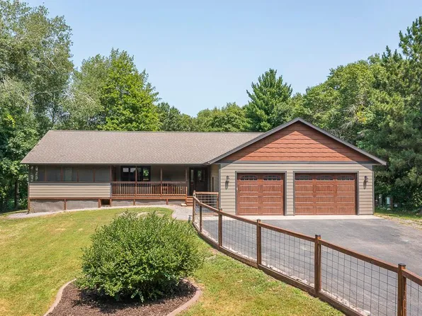 10834 E Shore Dr, Merrifield, MN 56465