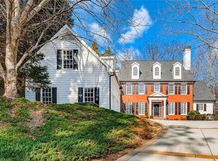 890 Carlton Rdg NE, Atlanta, GA 30342