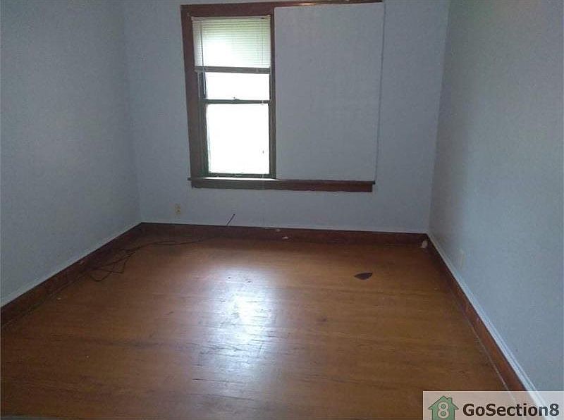 1st image of 4948 Plover Ave