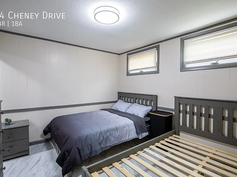 64 Cheney Dr — Photo 7