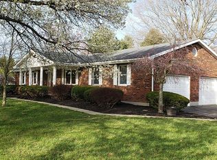 11740 Cloverlick Dr, Bethel, OH 45106