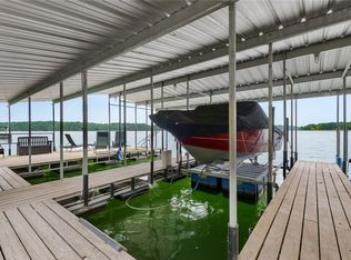 15437 Dutchmans Dr, Rogers, AR 72756