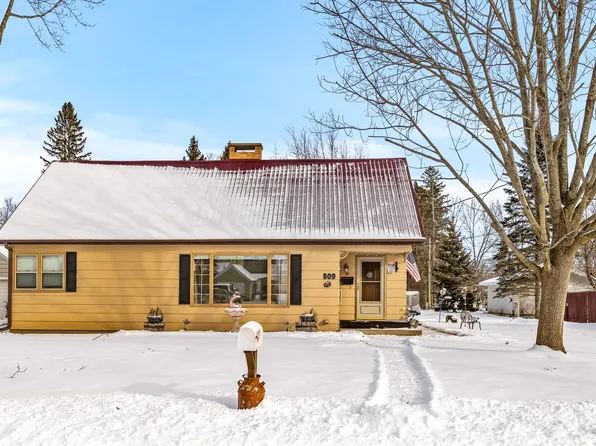 809 E 4th St N, Ladysmith, WI 54848