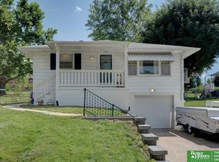 3939 Monroe St, Omaha, NE 68107