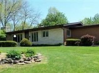 2168 S Cedarbrook Ave, Springfield, MO 65804