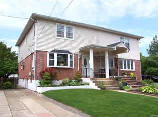 25755 149th Rd, Rosedale, NY 11422