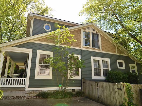 3rd image of 183 Richmond Ave