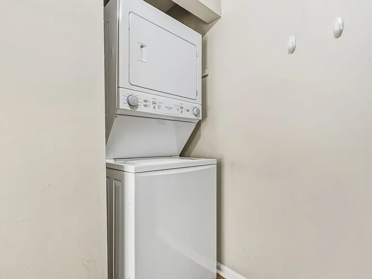 732 Branniff Dr — Photo 14