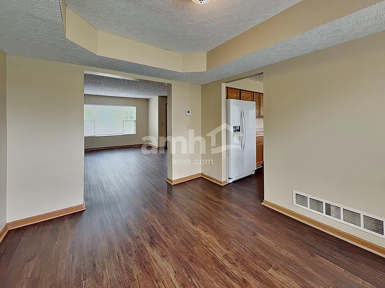 161 Patterson St — Photo 5