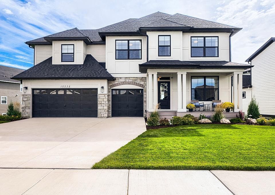 1st image of 10238 Shadyview Ln N