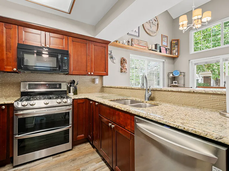 2877 W Long Cir — Photo 20