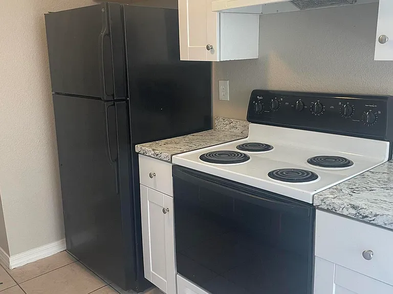 860 E Brown Rd #34 — Photo 3