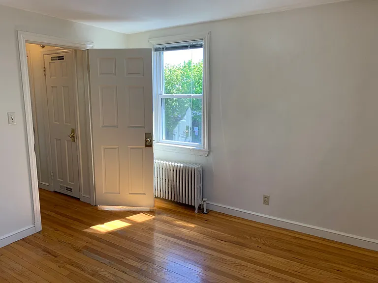 29 Turner St #4 — Photo 7