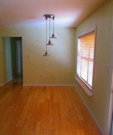 5th image of 445 N Waterway Dr