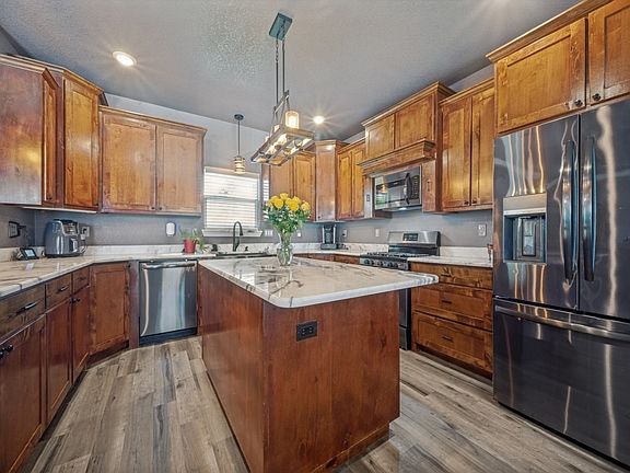 4th image of 1144 Alamo Rd