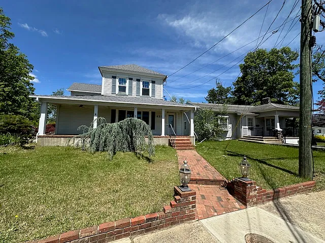 421 W Lincoln Ave — Photo 12