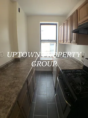 Rented by Uptown Property Group | media 15