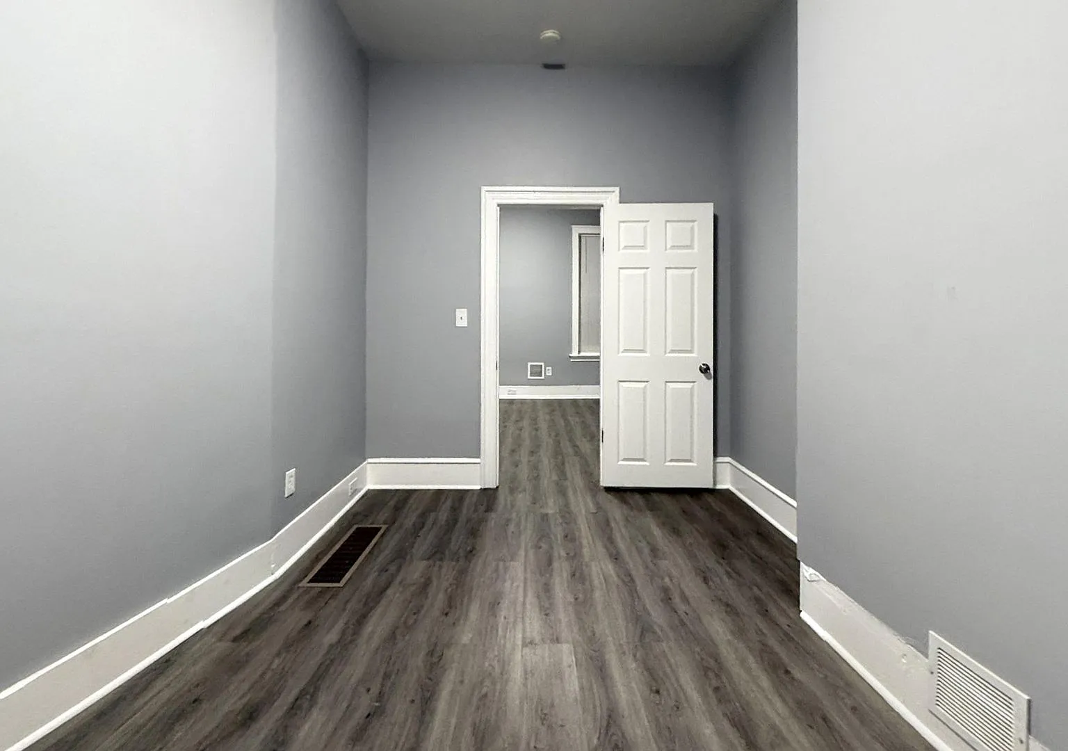 Updated 4-Bedroom Home in North Philadelphia — Photo 4