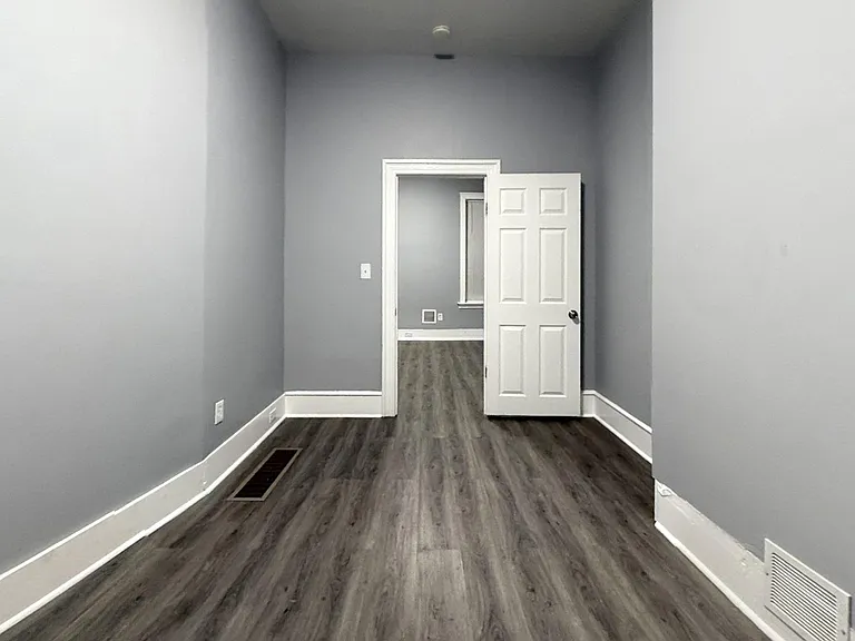 3740 N Park Ave — Photo 3
