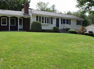 40 Paugus Rd, Holden, MA 01520