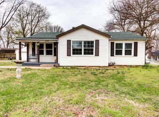 3159 N Howard Ave, Springfield, MO 65803