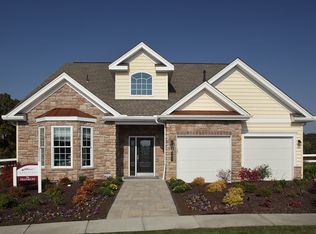 1025 Declaration Dr, Bethlehem, PA 18017