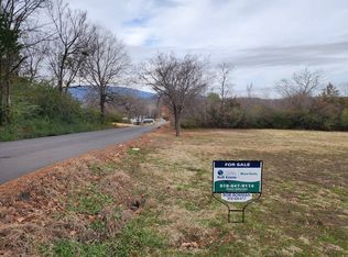 1107 Grady Ave, Poteau, OK 74953