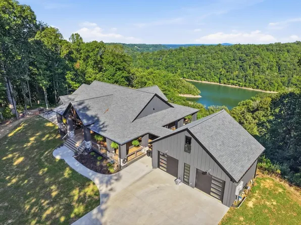 1200 Pine Orchard Rd, Smithville, TN 37166