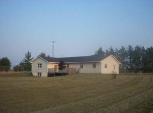 9123 W Carleton Rd, Clayton, MI 49235