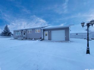4920 Express Ave, Macklin, SK S0L2C0