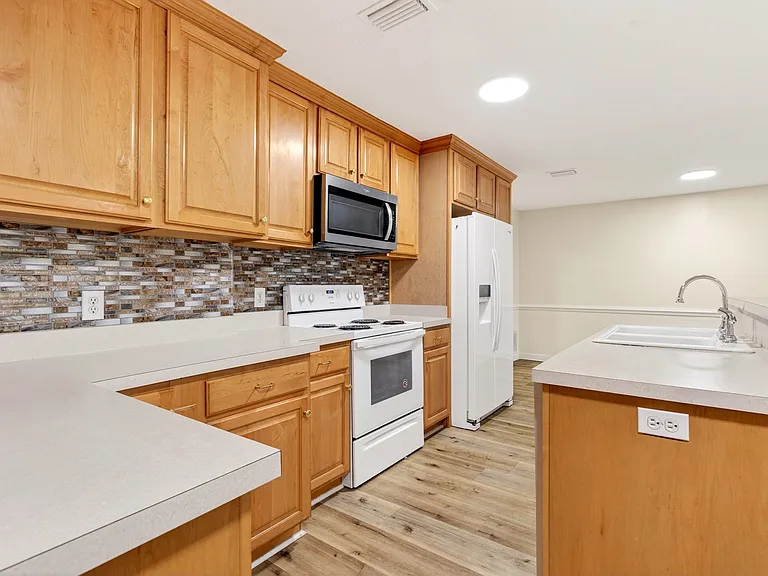 22316 Toler Rd — Photo 8