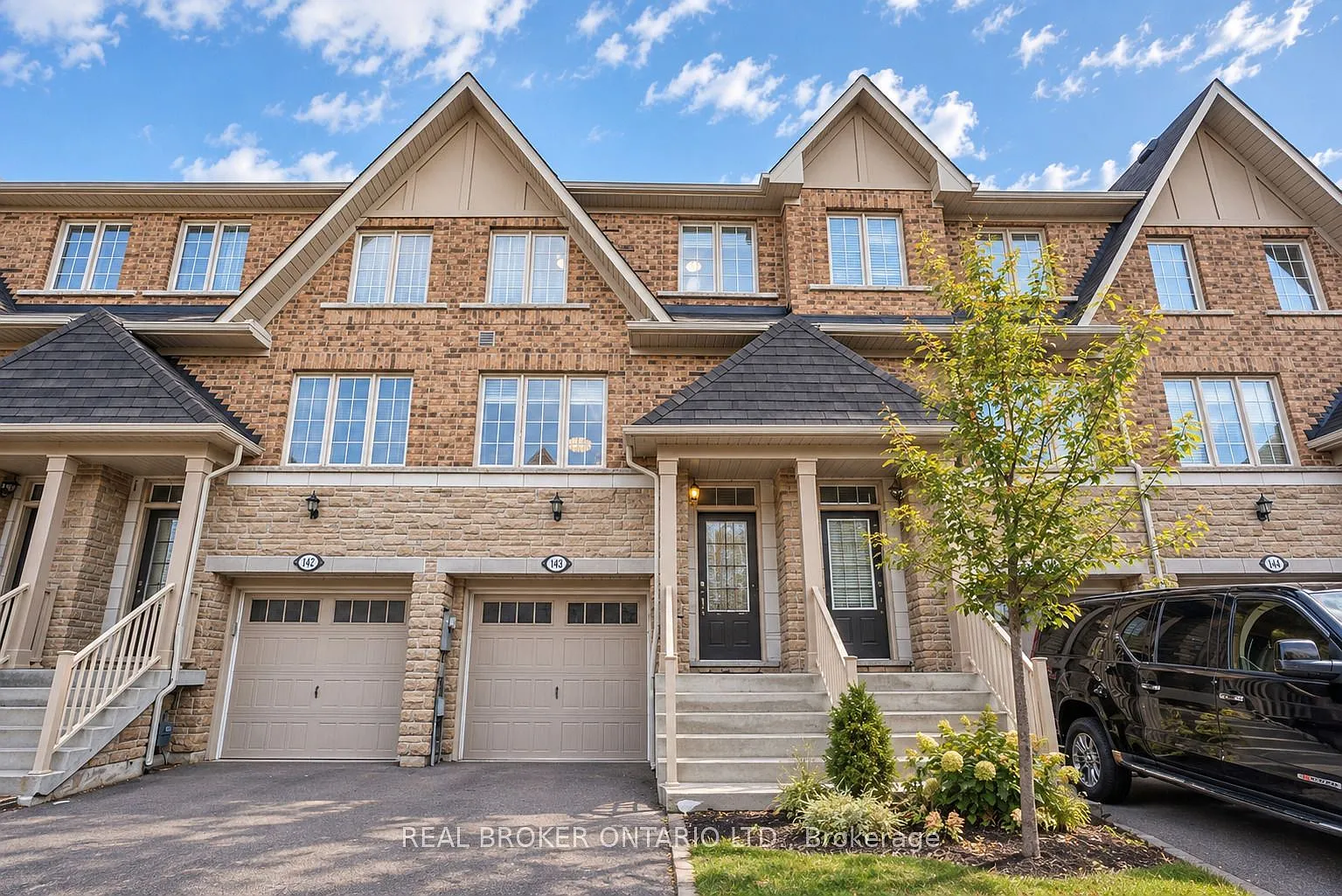 3 bed, $3,400 — Photo 1