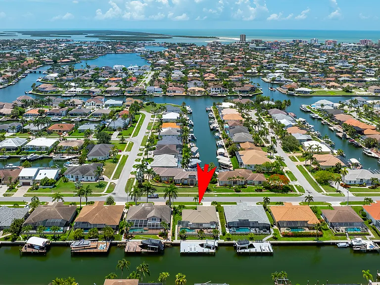 1180 Lamplighter Ct — Photo 41