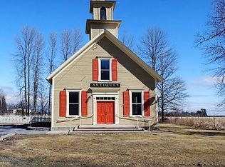 2 Pellerin Rd, Plattsburgh, NY 12901