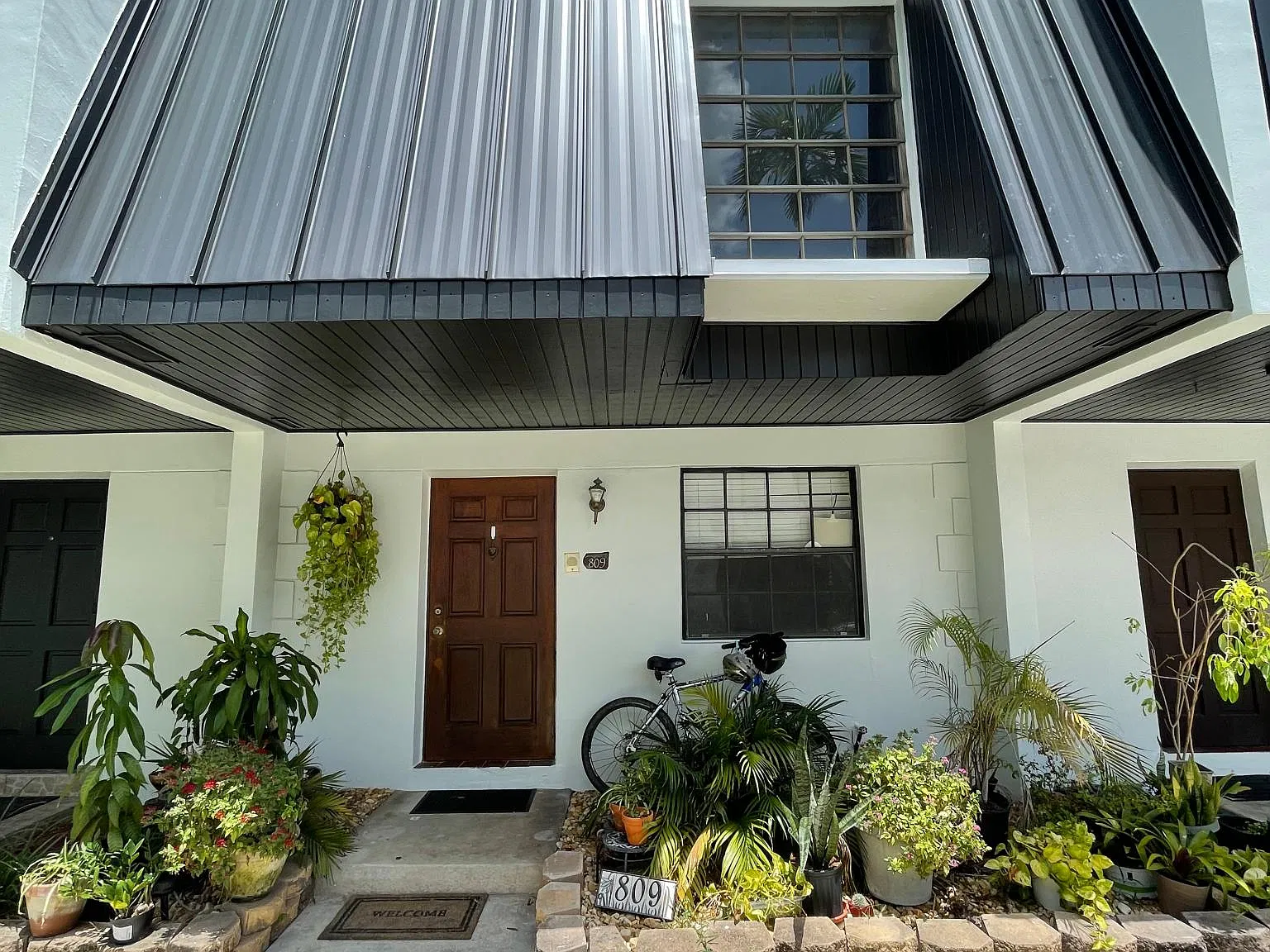 2 bed, 2.5 bath, 1025 sqft, $2,950 — Photo 2