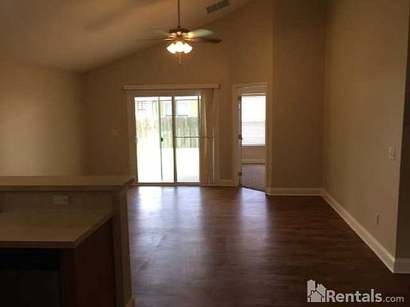 4th image of 1432 Canopy Oaks Dr