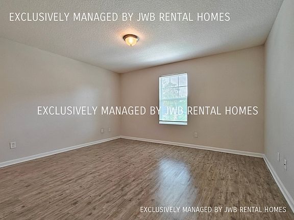 4th image of 8439 McGirts Village Ln