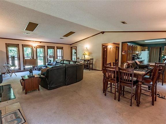 5th image of 11354 Cathedral Ln
