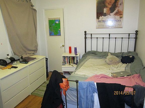 4th image of 131 Montrose Ave #Bb2