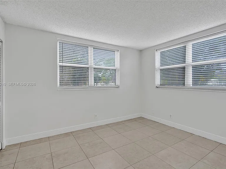 3051 NW 46th Ave #101 — Photo 18