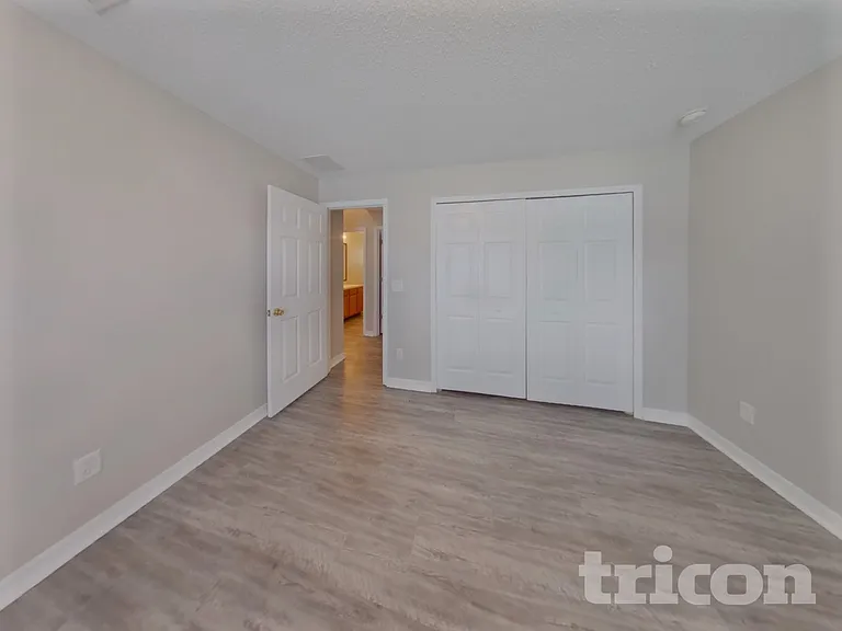317 Covent Gardens Pl — Photo 15