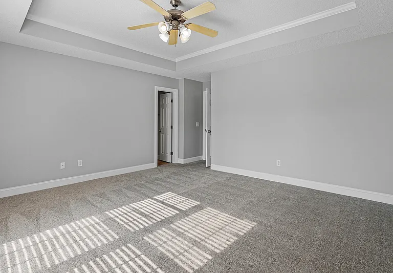 101 Coriander Ln — Photo 27