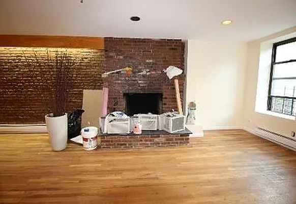 Rented by R New York | media 37