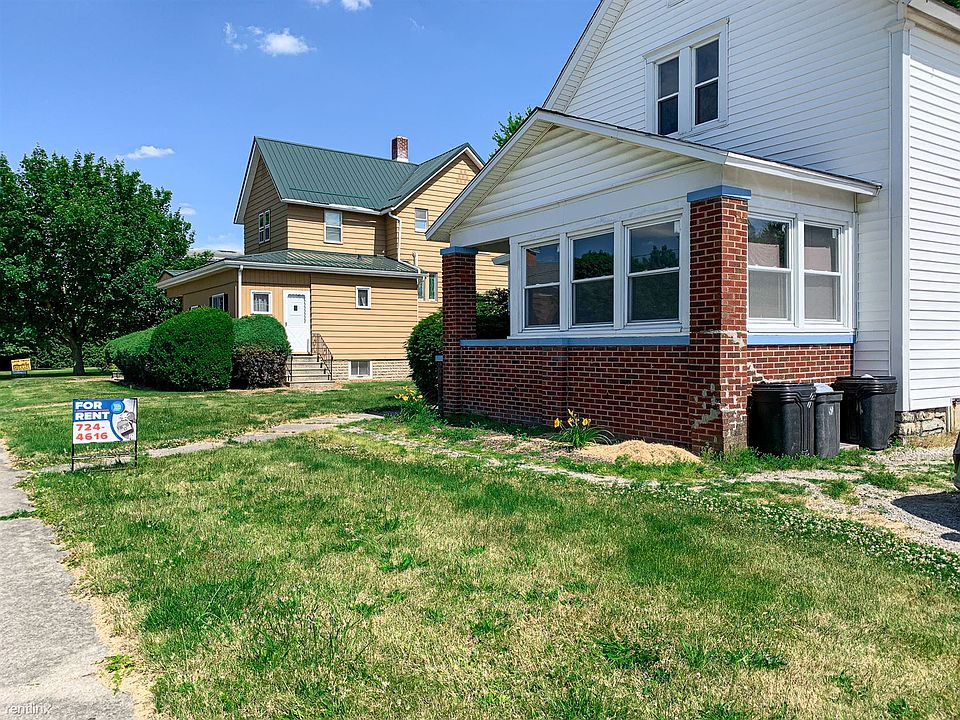 Facing Monroe Street - Triplex