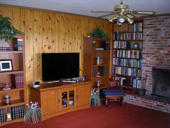 5th image of 725 Atlantic Dr