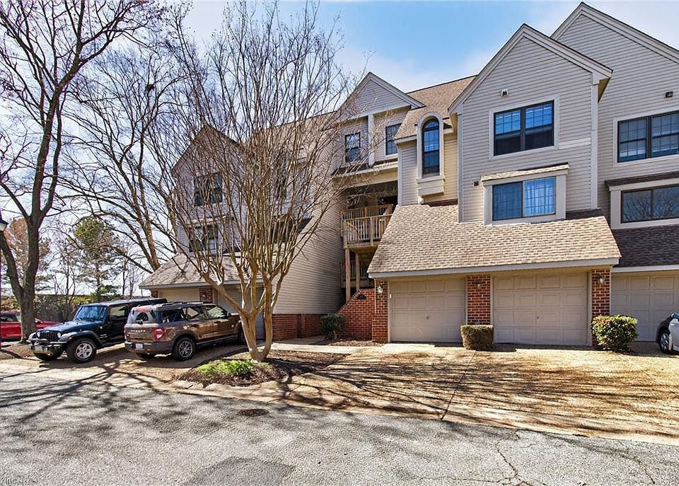 1st image of 744 Rock Crest Ct APT 301