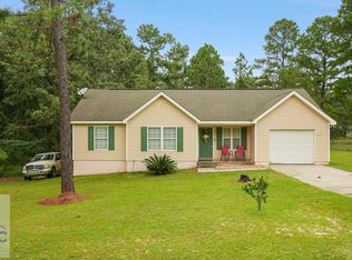 98 Palm Tree Rd, Jesup, GA 31545