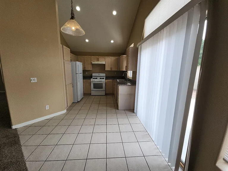 7978 Embarcadero Ave — Photo 12