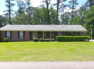 76 Mar Ree Dr, Laurel, MS 39440