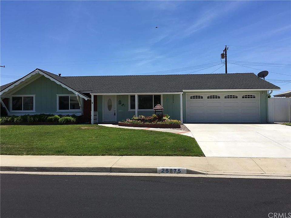 2nd image of 25875 Coombe Hill Dr